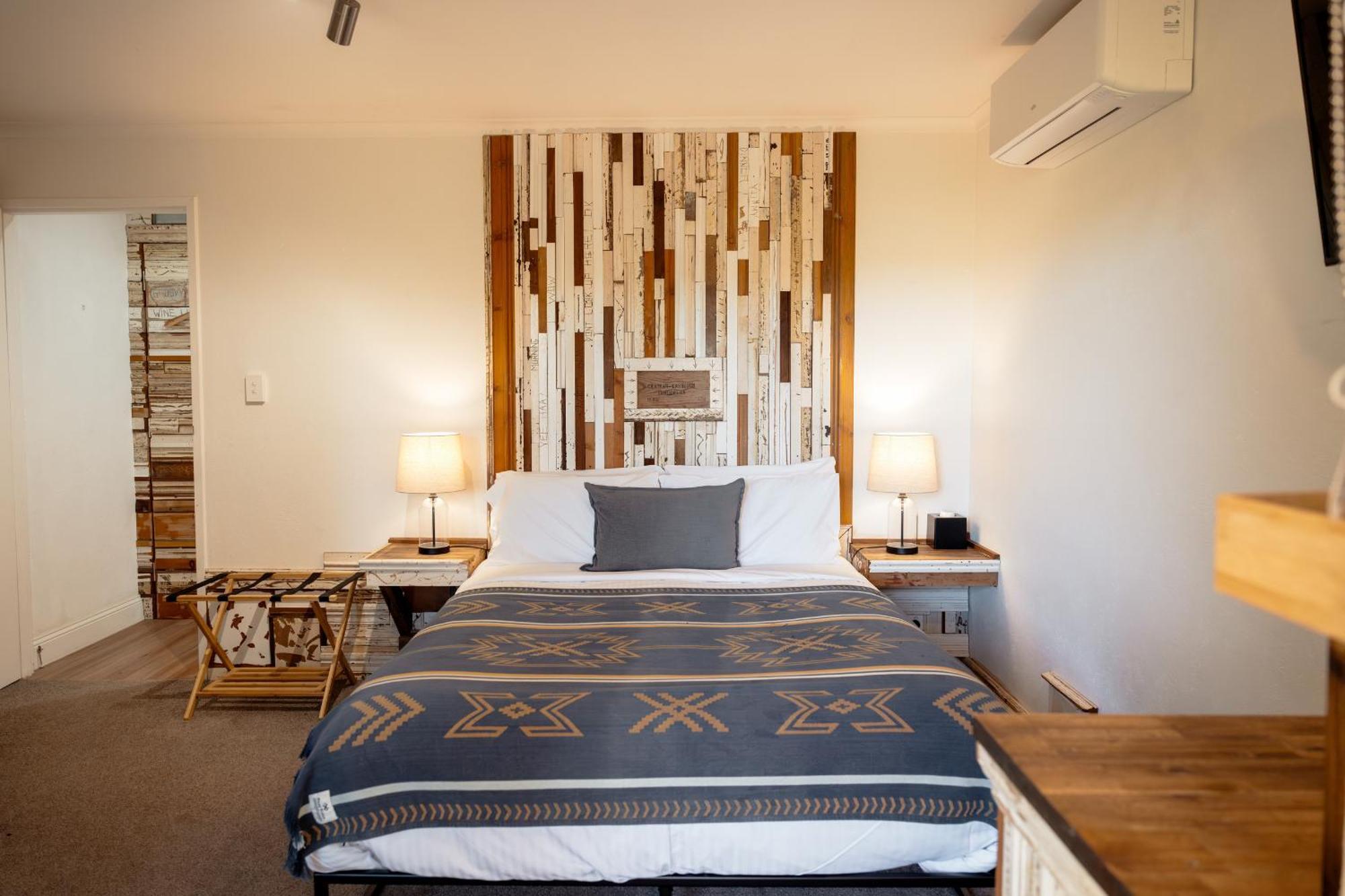 Bed In A Shed Vineyard Stay Watervale Room photo